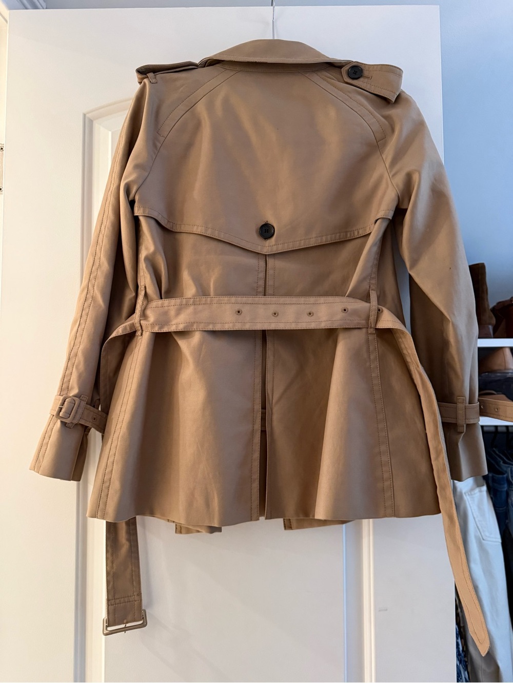 Coach Tan and White Lined Jacket - Picture 4 of 4